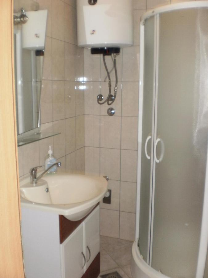 Apartments Prizmic ポドストラナ エクステリア 写真