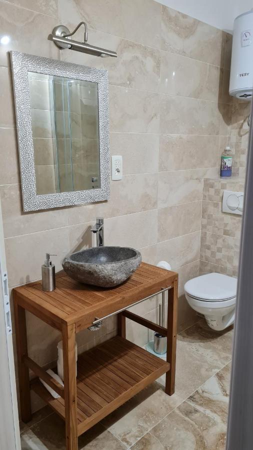 Apartments Prizmic ポドストラナ エクステリア 写真